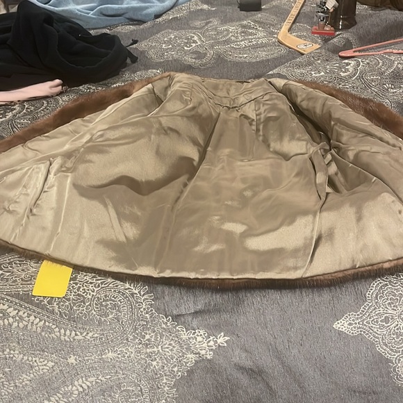 Mink Jacket - Picture 3 of 4